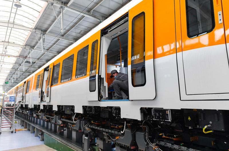 直线电机如何驱动磁浮列车“贴地飞行”